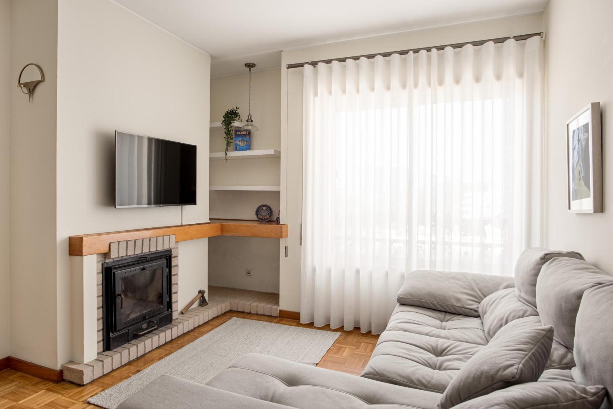 Joivy Stylish City Centre Flat With Parking Maía Exteriér fotografie