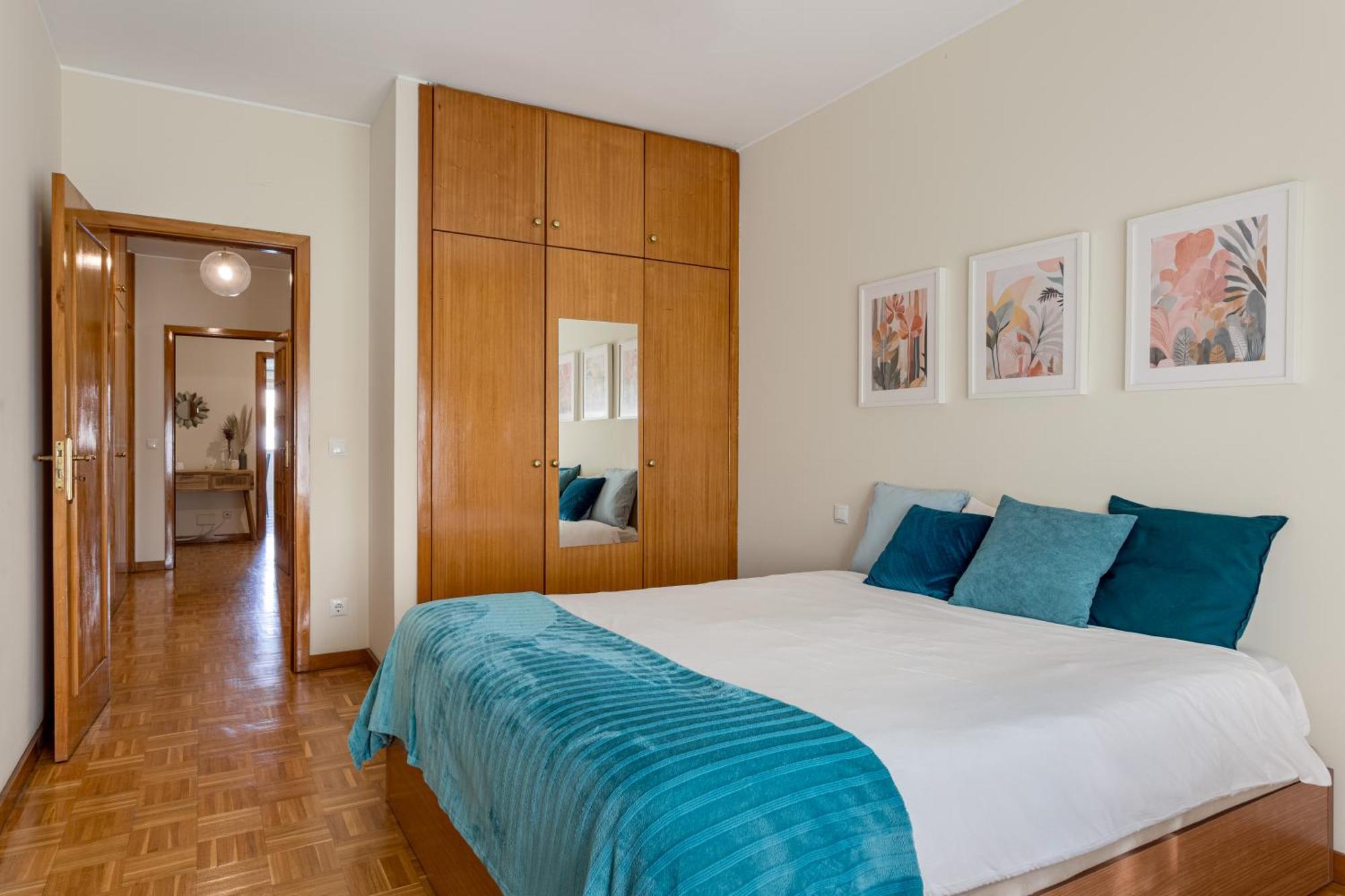 Joivy Stylish City Centre Flat With Parking Maía Exteriér fotografie